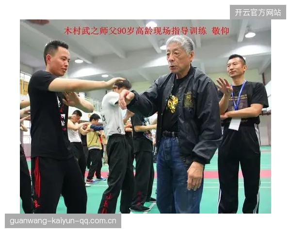 罗德里格斯凌空爆射直挂上角：一个瞬间的训练哲学